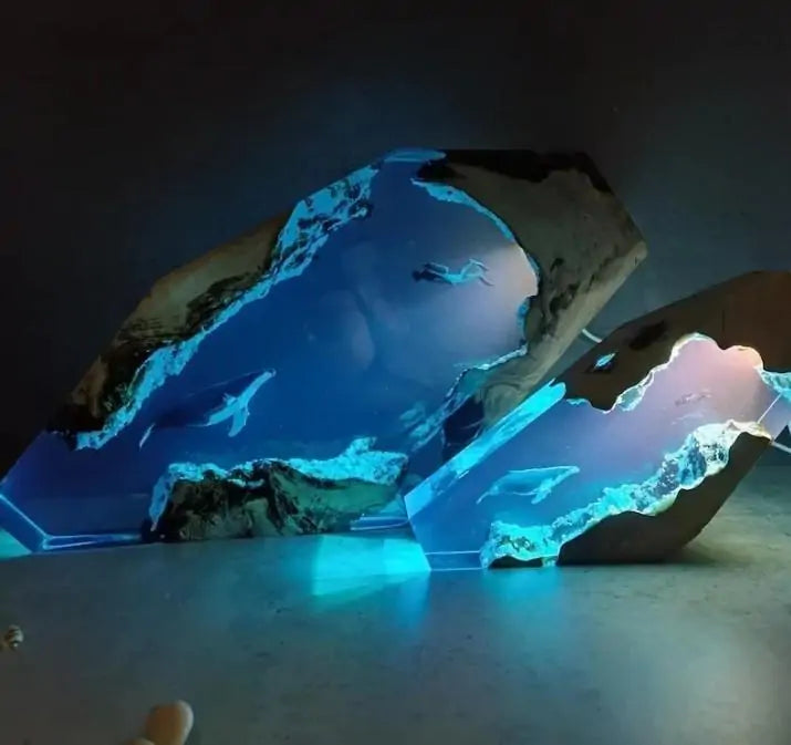 Whale & Diver Resin LED Night Light – Artistic Resin Home Decor Gift