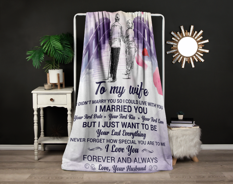 To My Wife Cozy Arctic Fleece Blanket – Romantic Gift for Her (50×60, Purple Bridge Design)