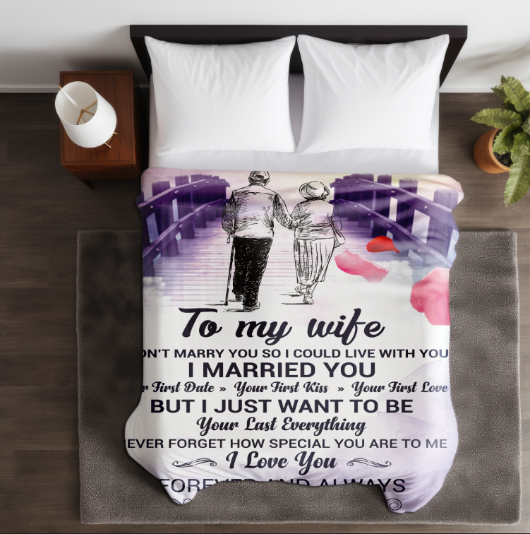 To My Wife Cozy Arctic Fleece Blanket – Romantic Gift for Her (50×60, Purple Bridge Design)
