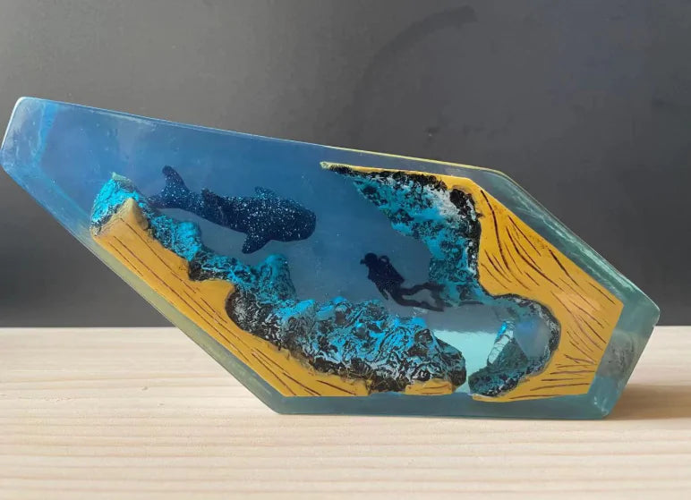 Whale & Diver Resin LED Night Light – Artistic Resin Home Decor Gift